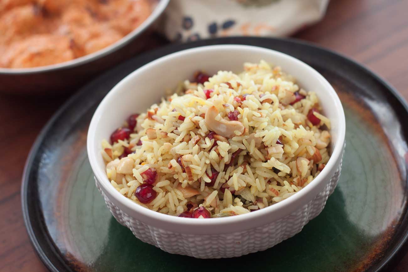 Kashmiri Style Modur Pulao With Pomegranate Recipe 