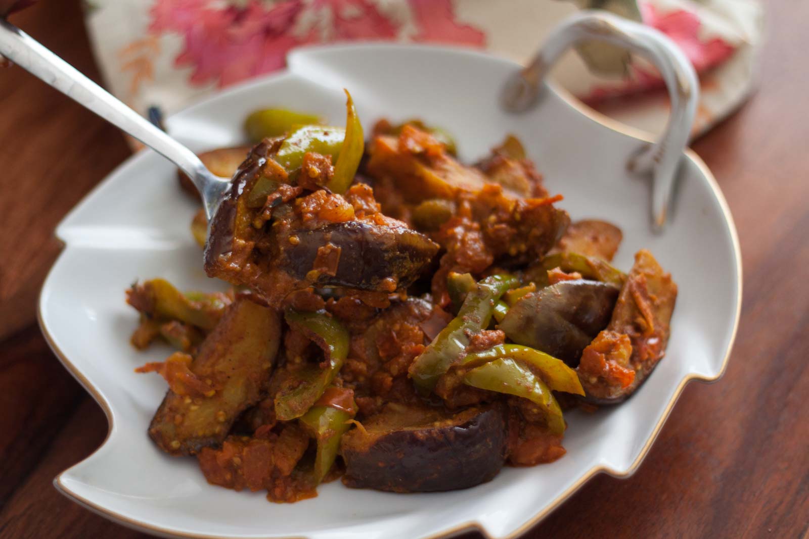 Brinjal Capsicum Sabji Recipe - Incriediableindia