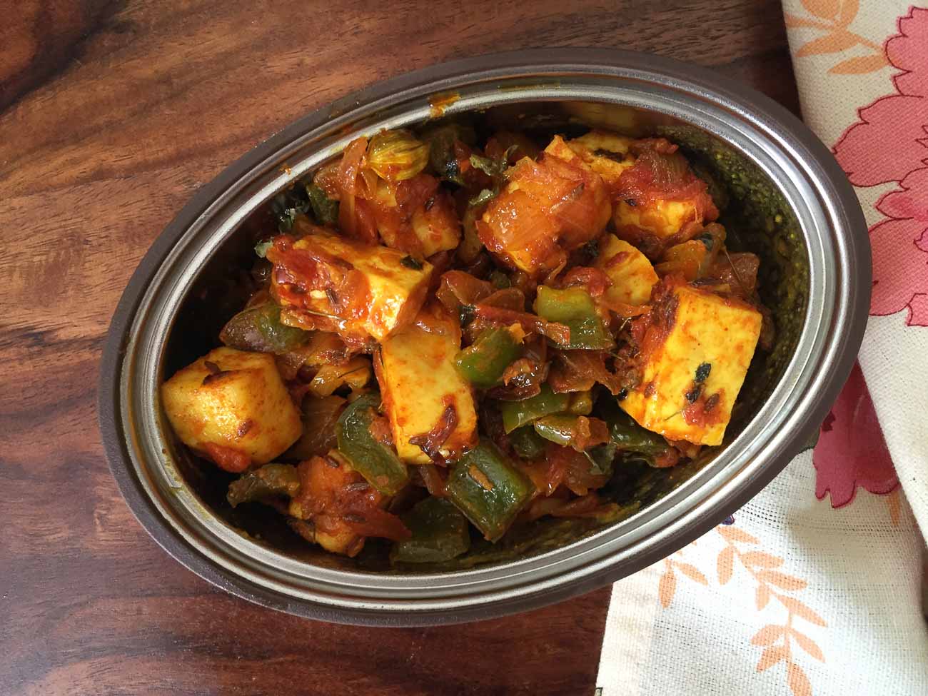 Lunch With Vaya Kadai Paneer Tawa Paratha Salad 1