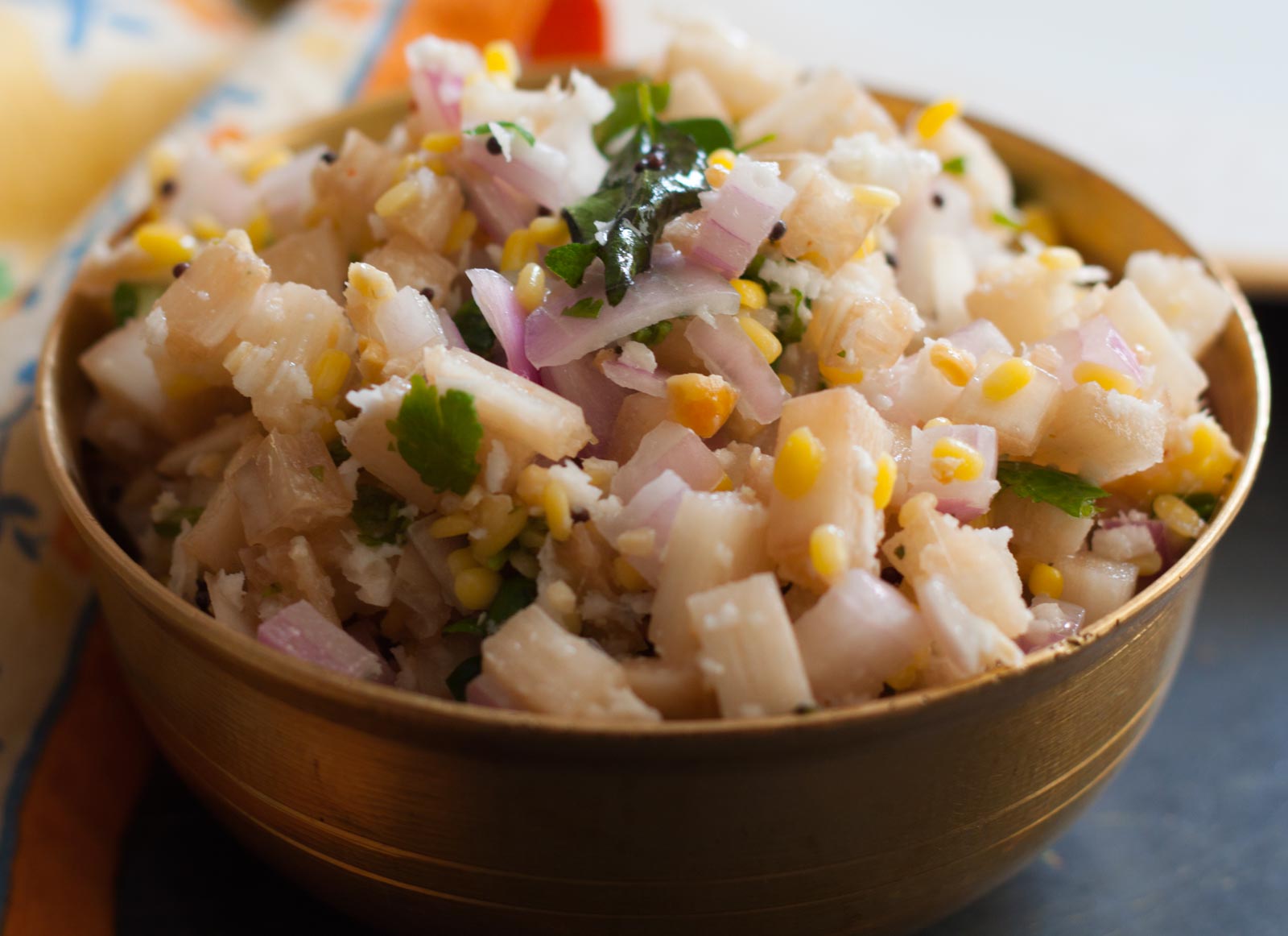 Karnataka Style Baledindina Kosambri Recipe Banana Stem Salad 3