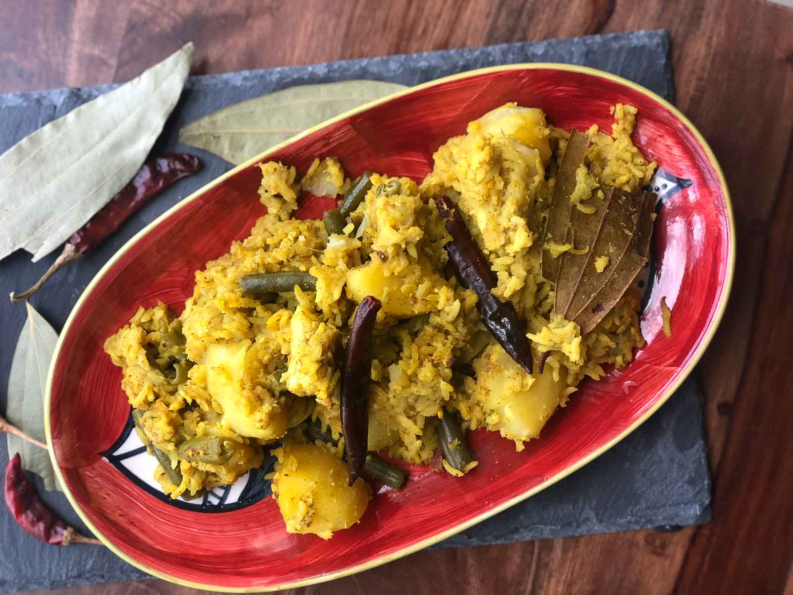 Bengali Bhog Khichuri Recipe - Bengali Khichdi Using Electric Pressure Cooker