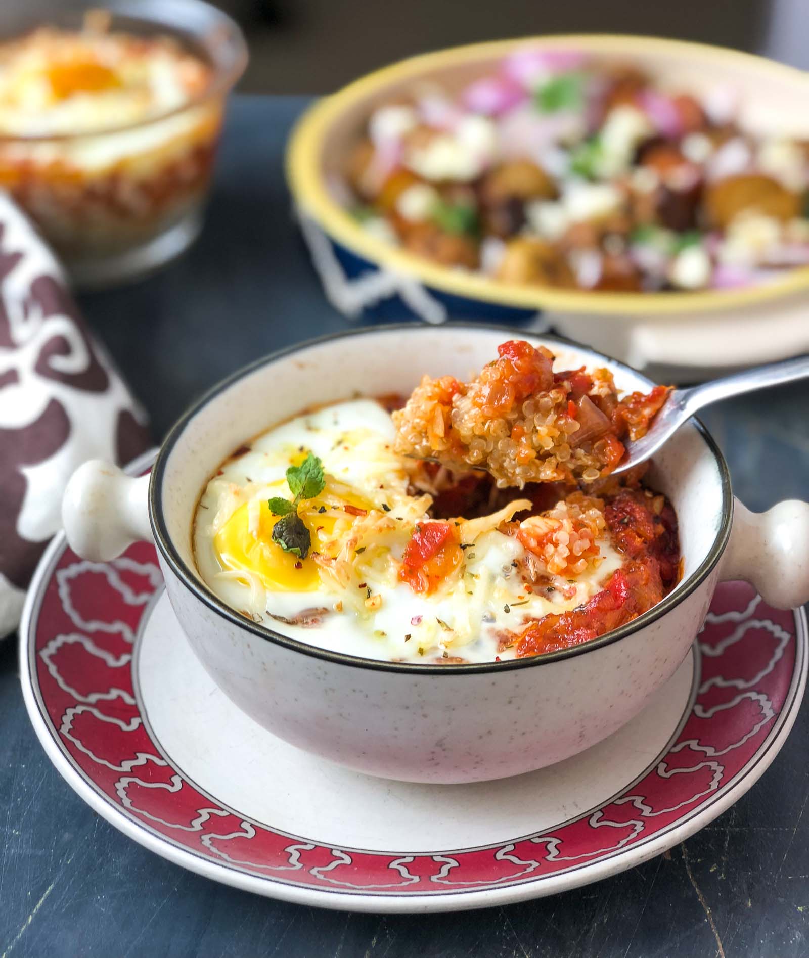 Baked Egg With Quinoa & Tomato Sauce Recipe