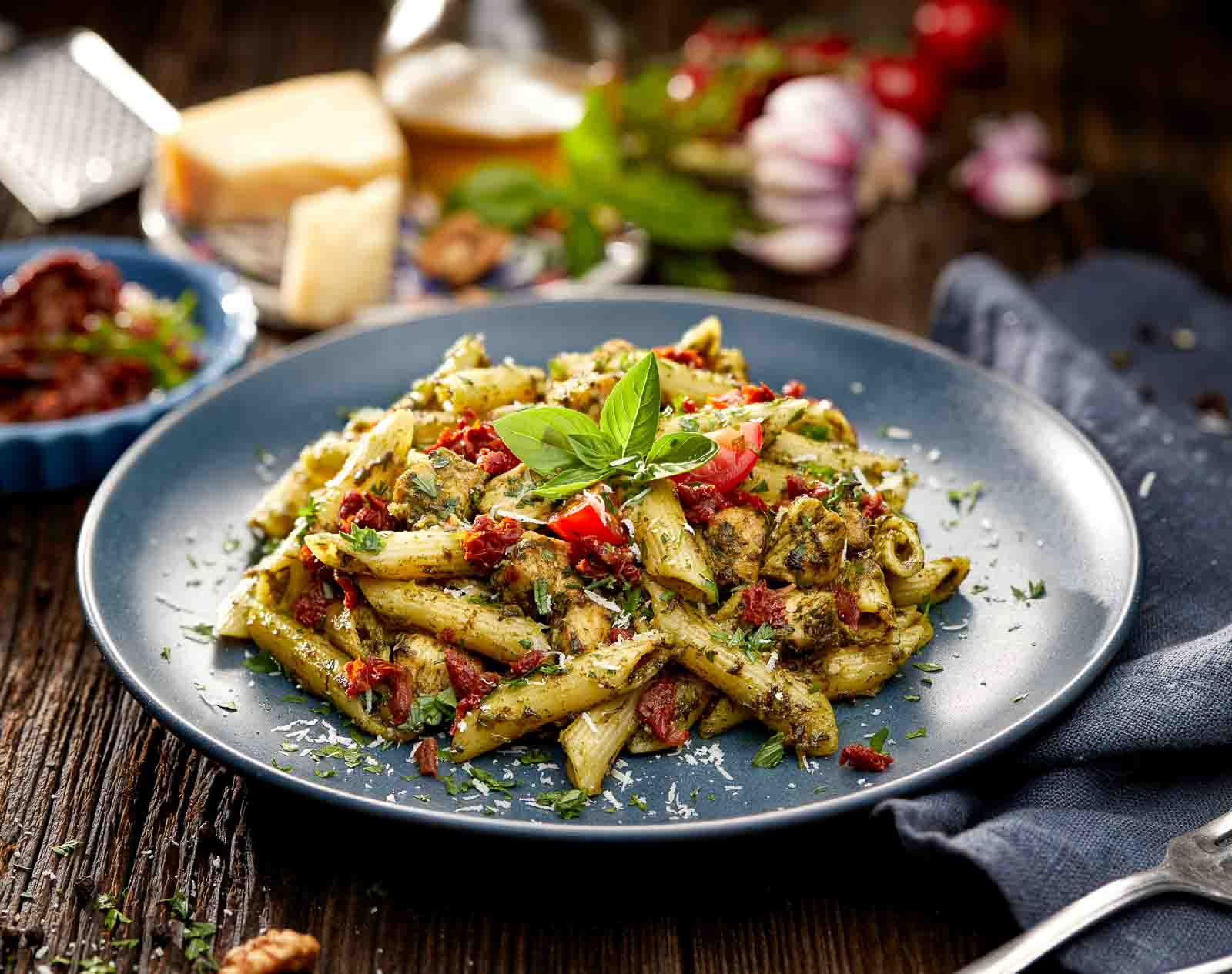 Penne Pasta With Pesto Cream Sauce Recipe | Deporecipe.co