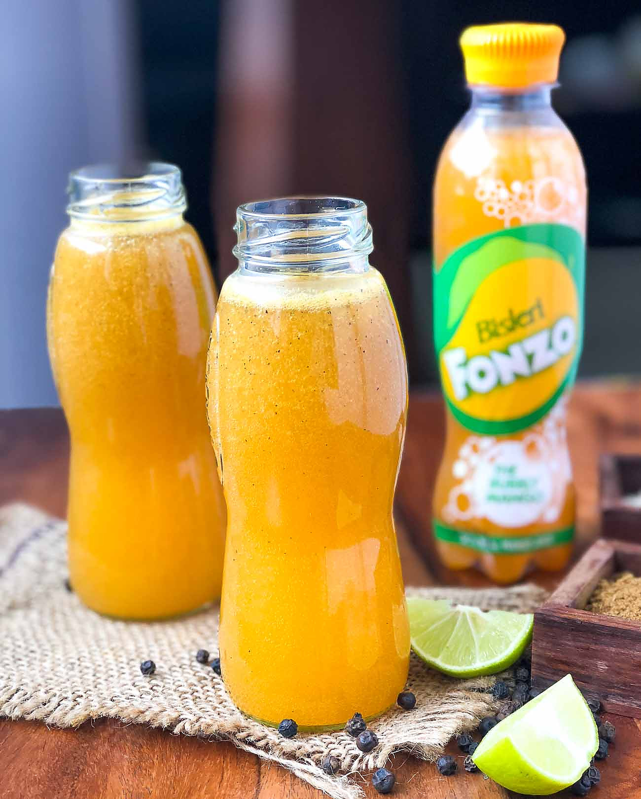 Mango Shikanji Recipe - Chatpata Mango Spritzer 