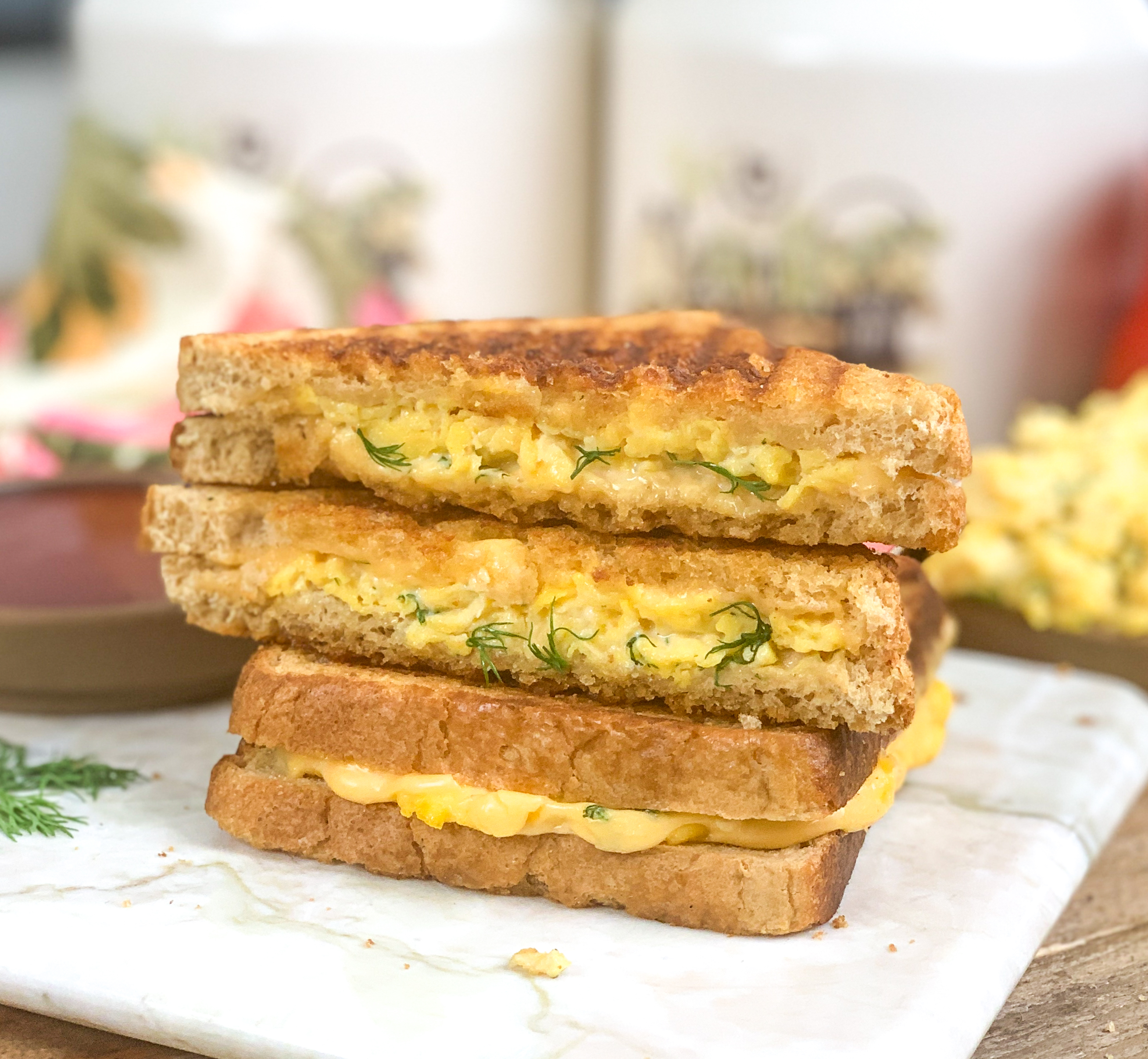 Grilled Cheese Sandwich Recipe With Scrambled Eggs By Archana S Kitchen
