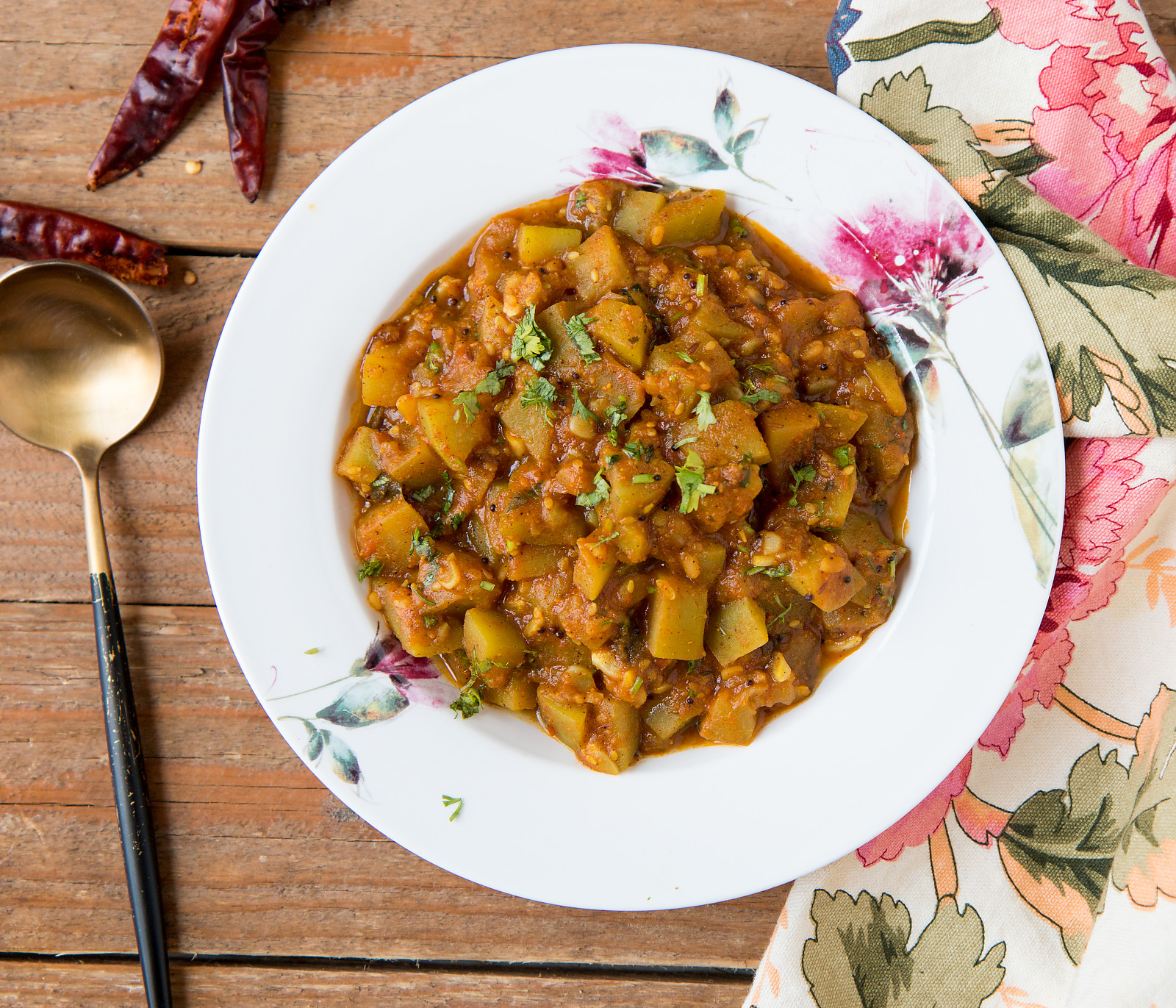 Sorakaya Masala Curry Recipe - Andhra Style Sorakaya Curry 