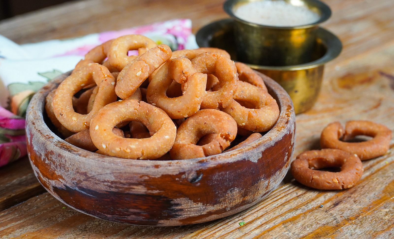 Kodubale Recipe - Tea Time Snack From Karnataka 