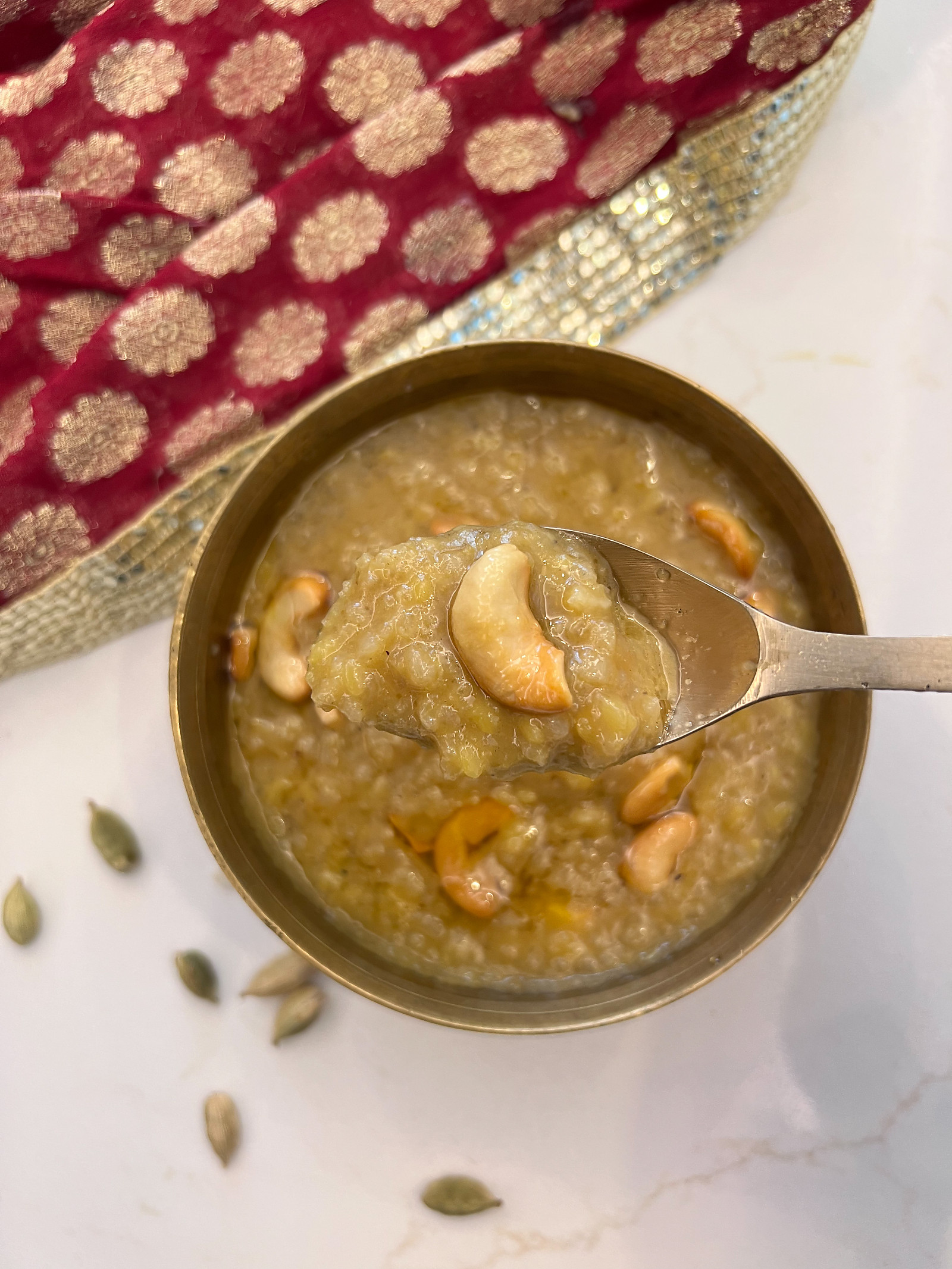 Sweet Avalakki pongal Pongal Recipe - Sweetened Rice And Jaggery Pudding Recipe