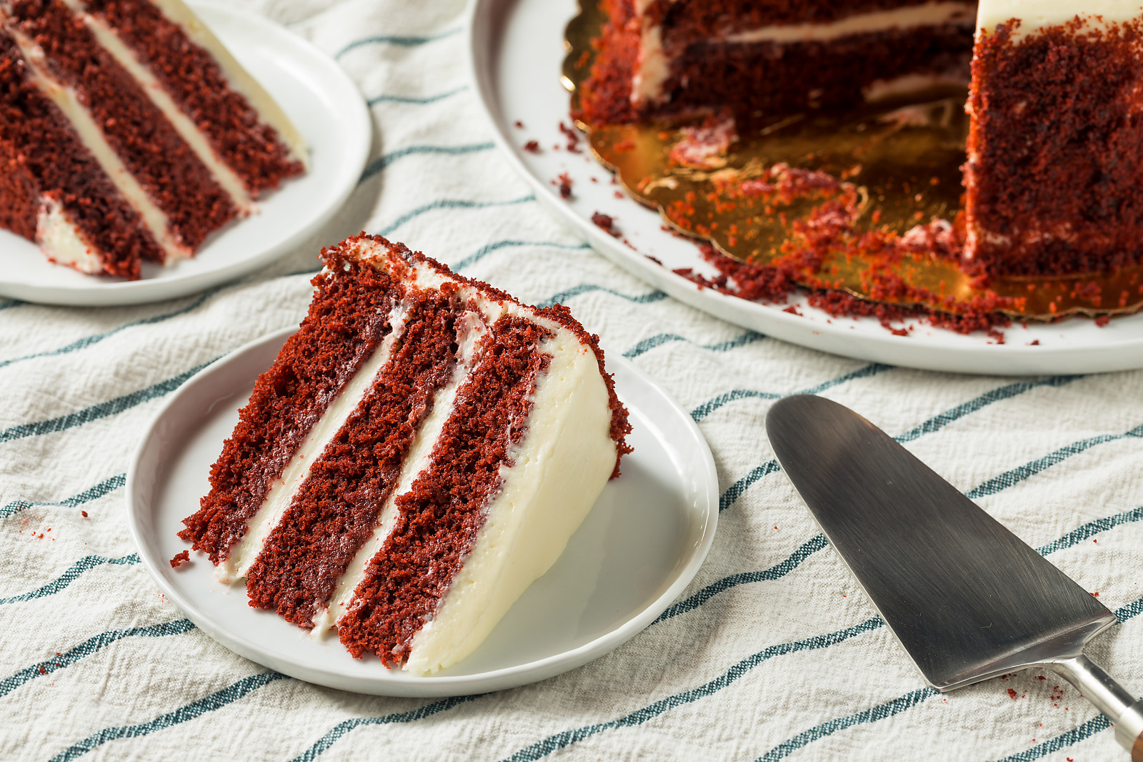 Strawberry Cream Layer Cake Made From Archana's Kitchen Eggless Strawberry Velvet Cake Mix