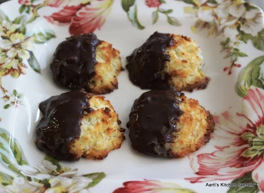 Chocolate Dipped Eggless Coconut Macaroon Recipe