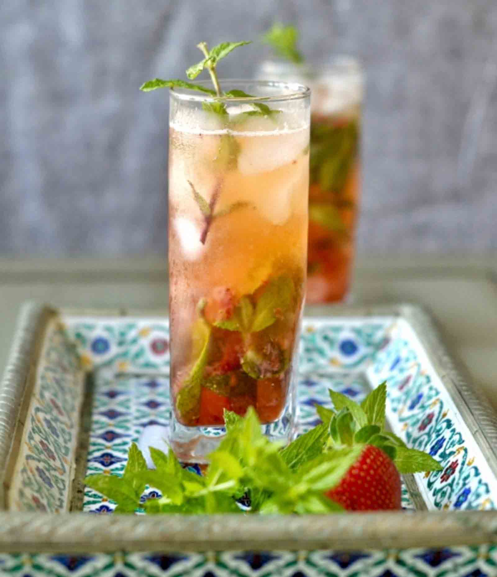 Strawberry Mojito Recipe by Archana&amp;#39;s Kitchen