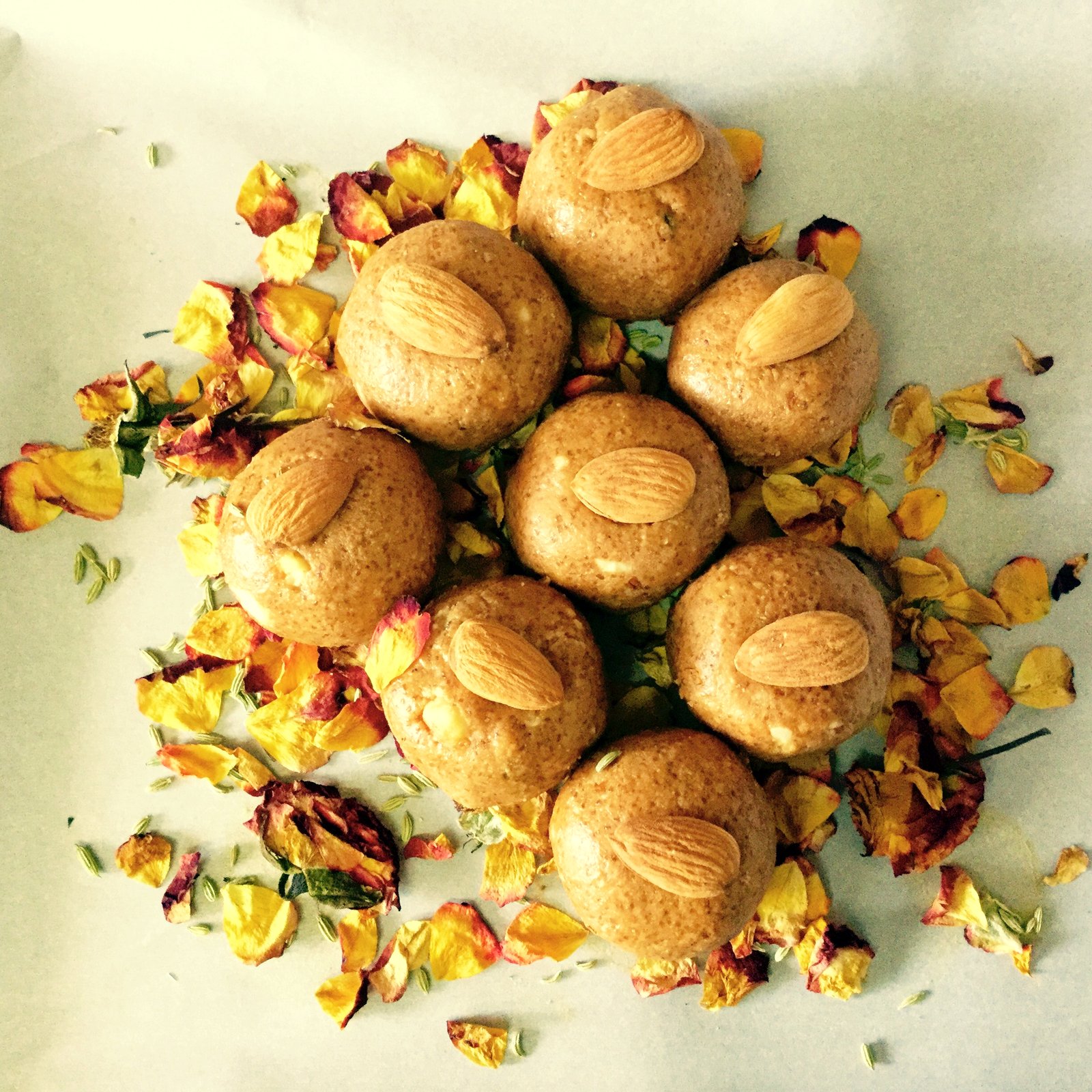 Badam And Besan Ladoo Recipe Badam And Besan Ladoo Recipe