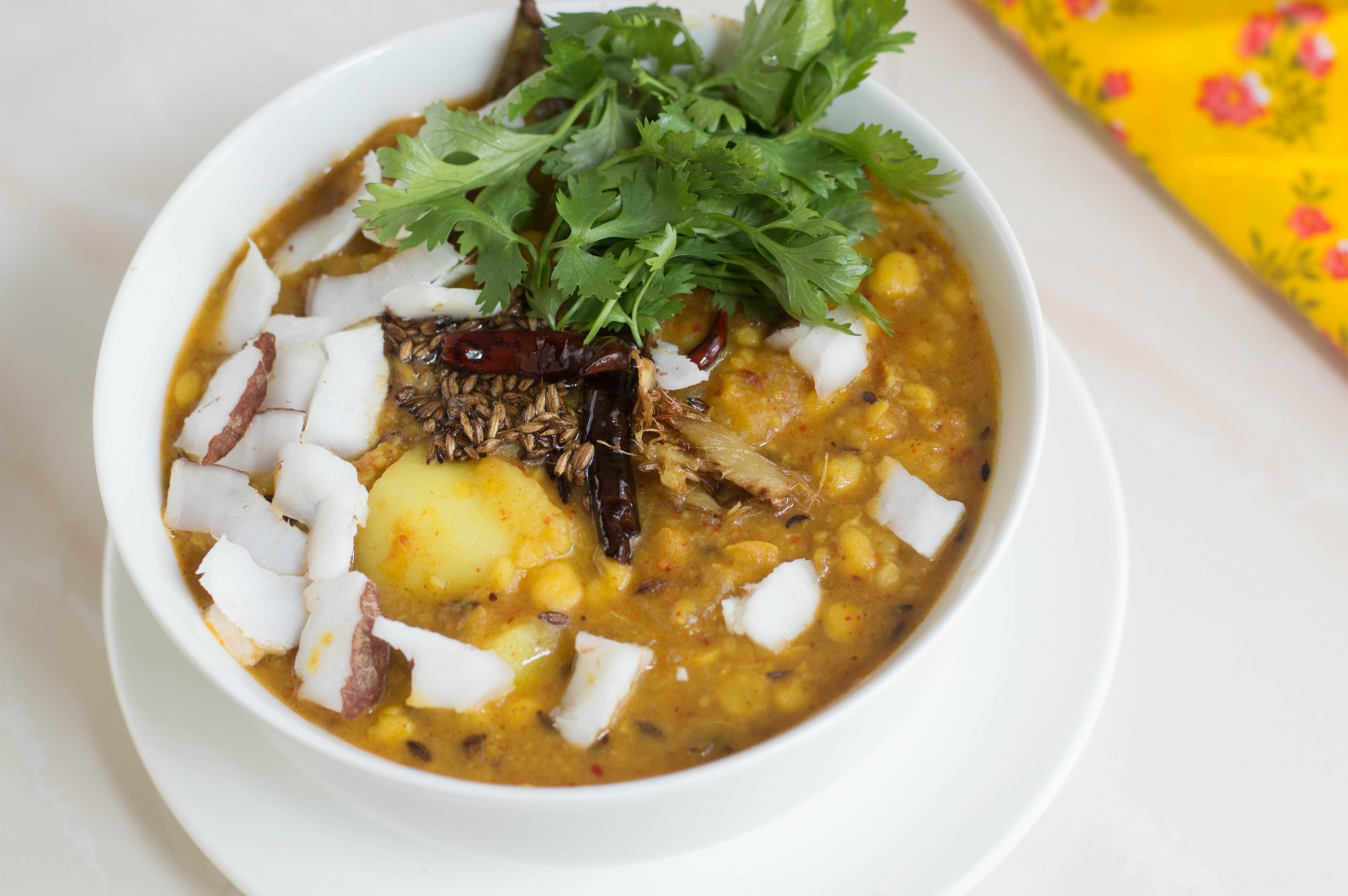 Odiya Style Chana Dal With Potato & Pumpkin Curry Recipe