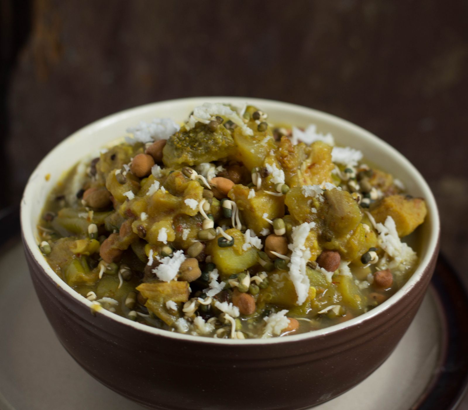 Oriya Style Ghanta Tarkari Recipe (Mixed Vegetables Curry)