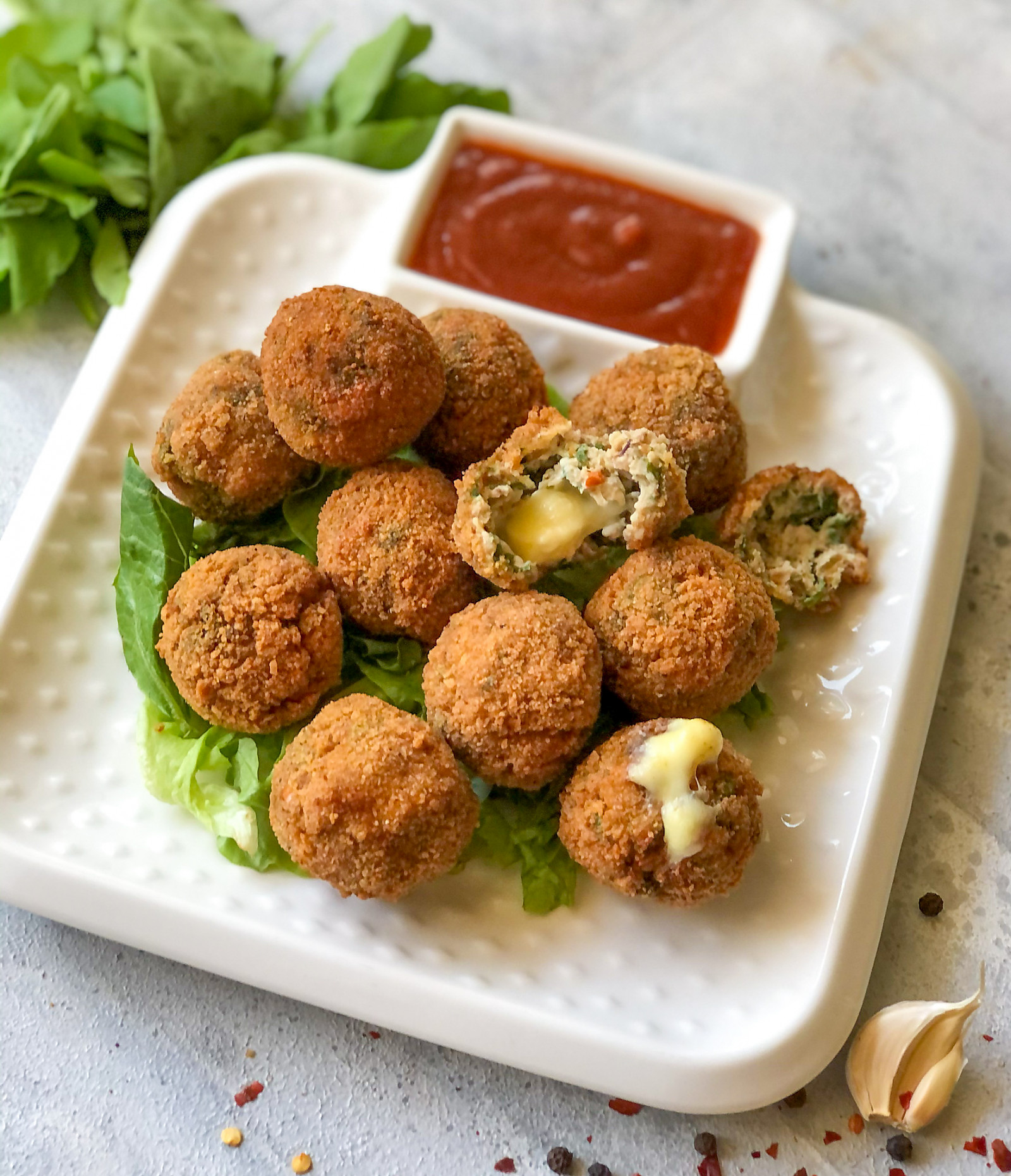 Chicken Spinach Cheese Balls Recipe