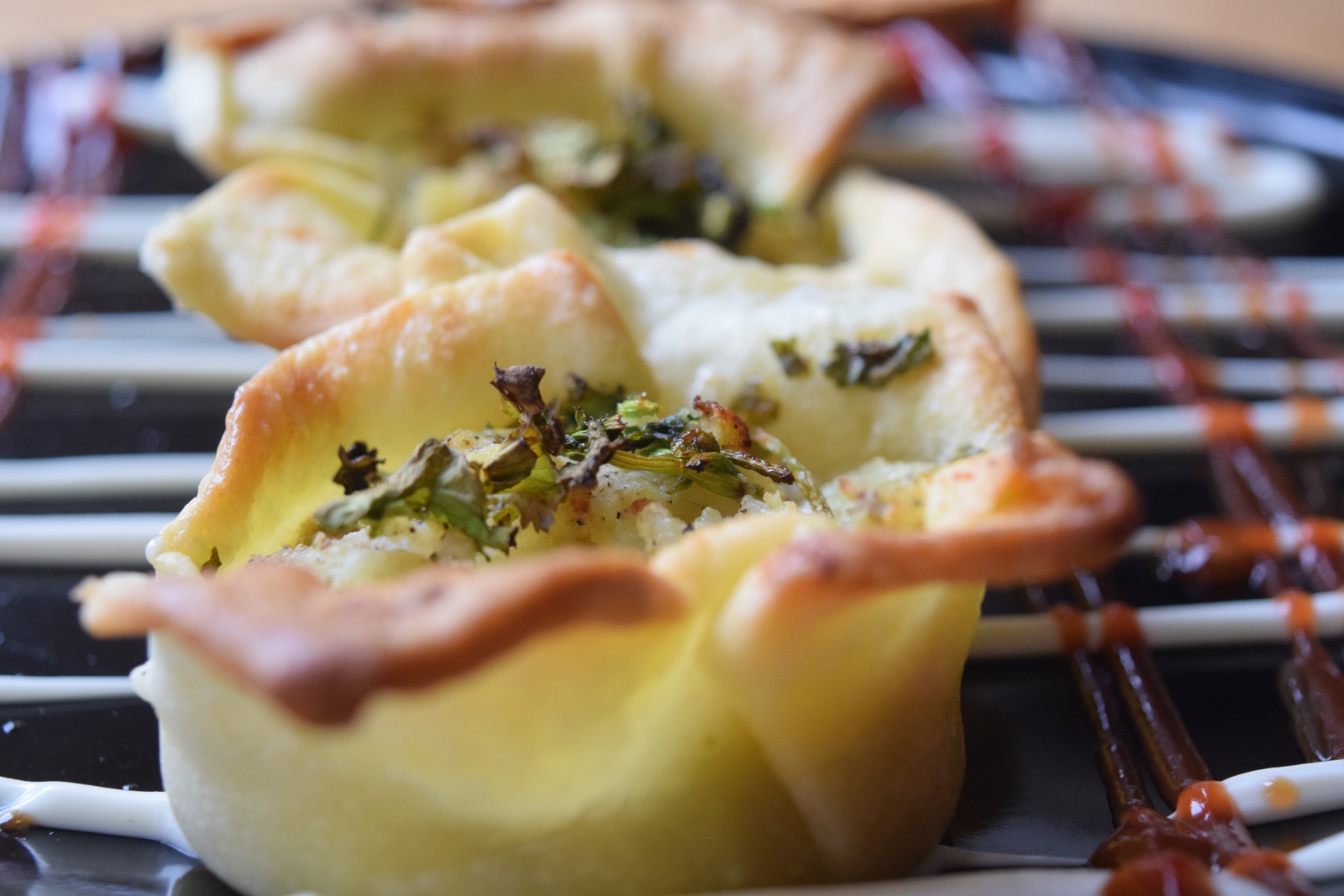 Bloomed Potato Cheesy Muffins Recipe