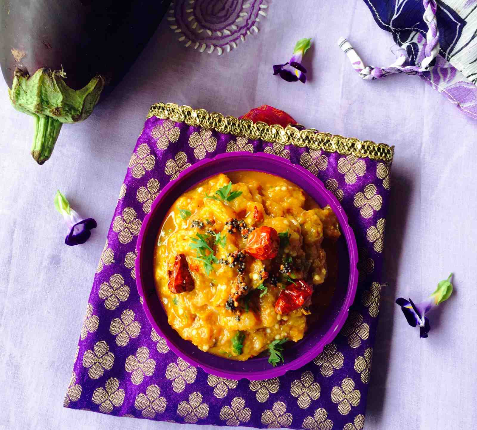 Vankaya Pulusu Pachadi Recipe (Brinjal Stew Chutney) Vankaya Pulusu Pachadi Recipe (Brinjal Stew Chutney)