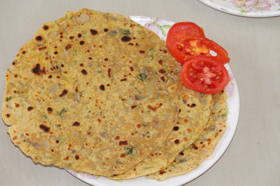 Besan & Atta Ki Roti Recipe (Chickpea Flatbread)