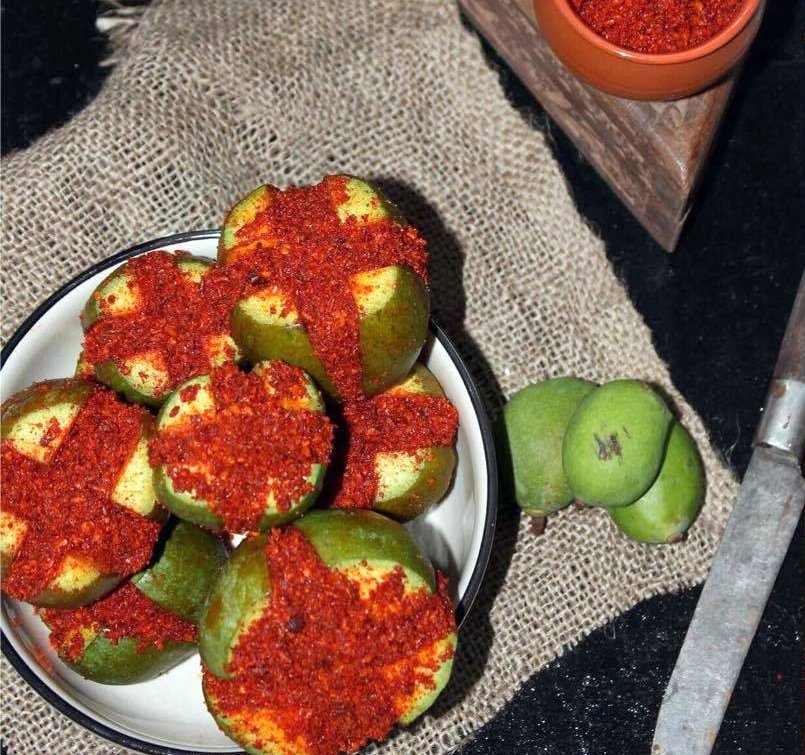 Stuffed Mango Pickle Recipe - Gujarati Dabla Keri Nu Athanu