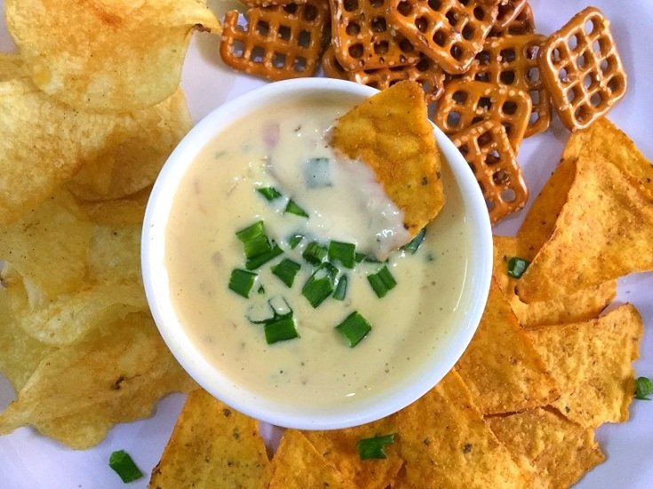 Easy Homemade Queso Dip Recipe