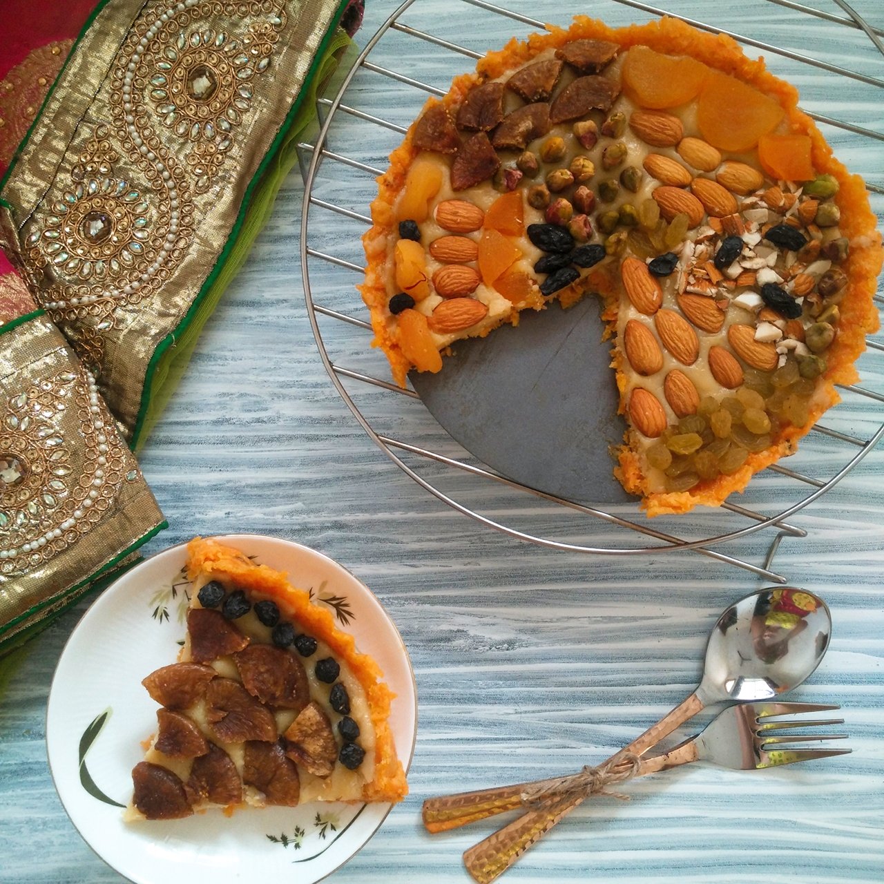 Gajar Halwa Barfi Recipe (Carrot Fudge)