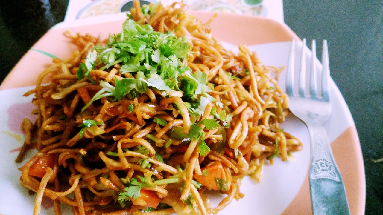 Image result for chinese noodles bhel pic,nari