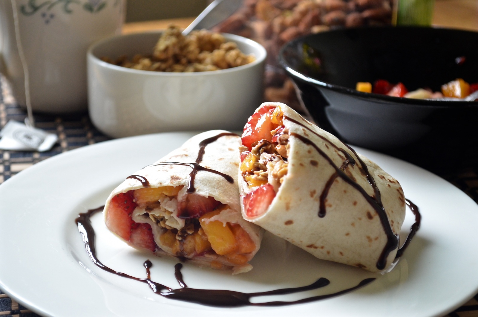 Sweet Mixed Fruits And Granola Breakfast Wraps Recipe