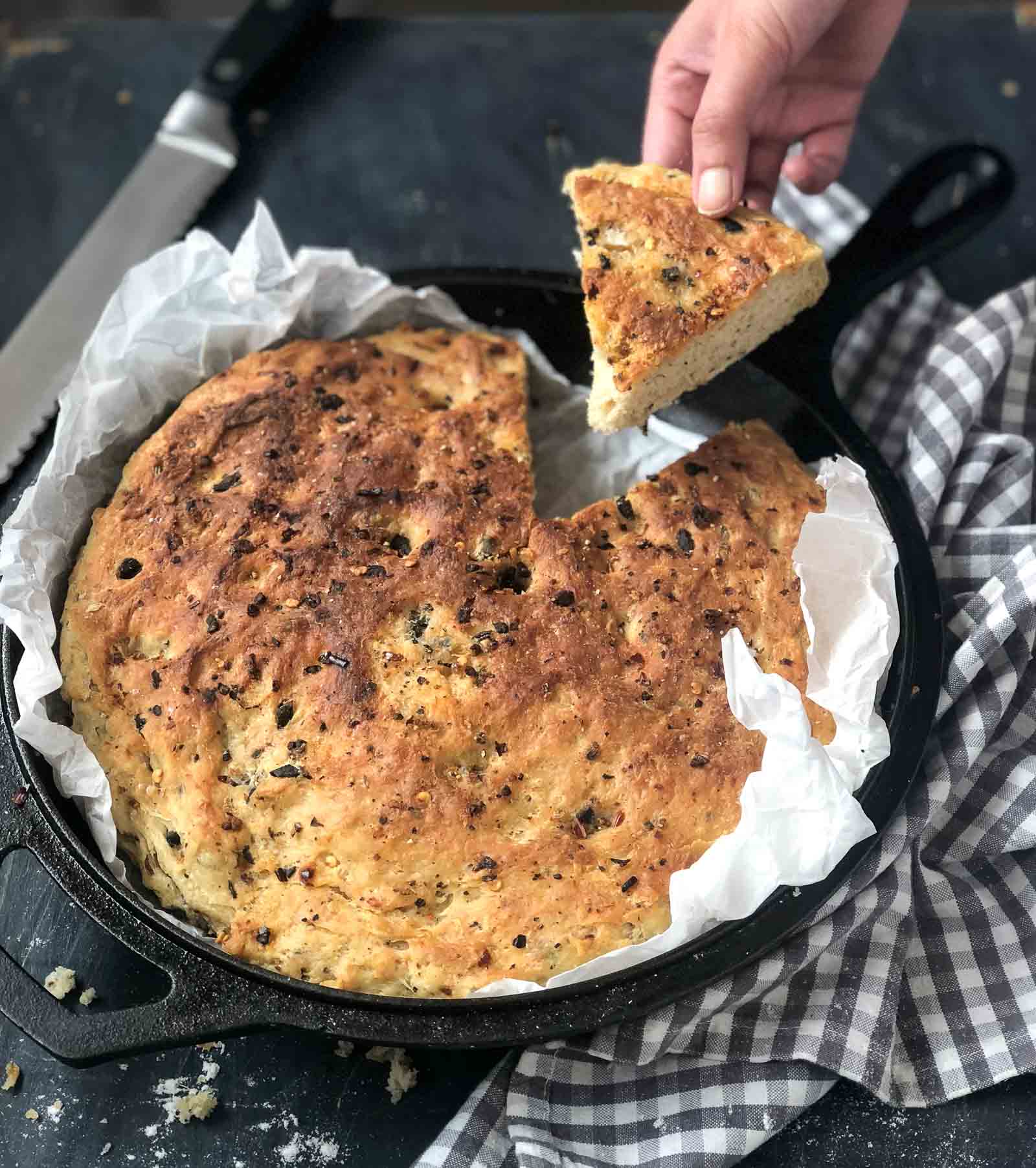 Roasted Garlic No Knead Skillet Bread Recipe With Olives