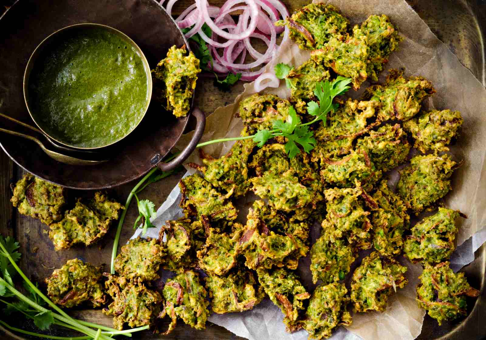 Hari Matar Ke Pakode Recipe - Green Pea Fritters