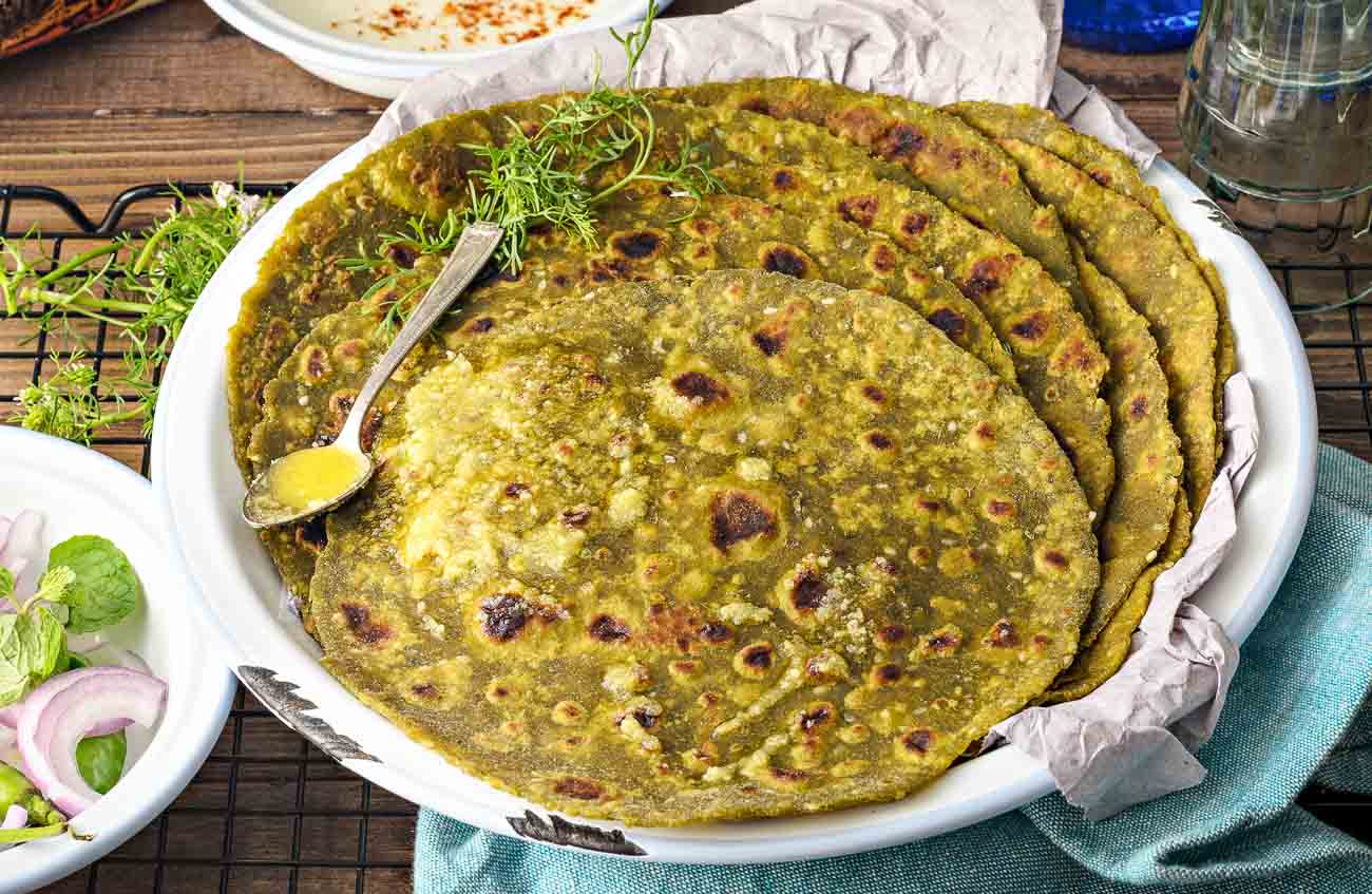 Whole Wheat Spinach And Tofu Paratha Recipe