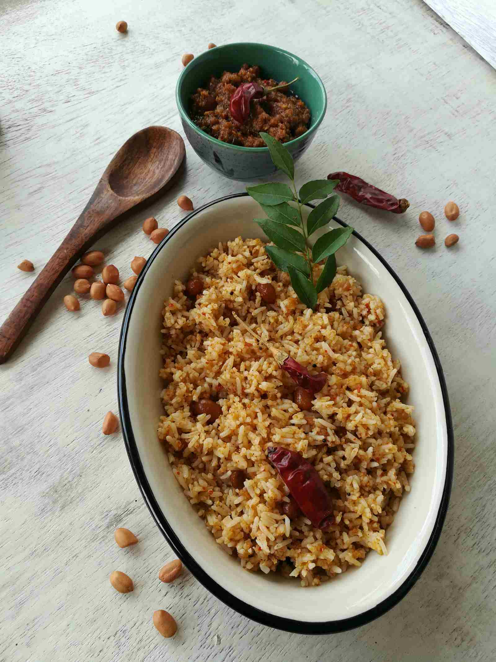 Chettinad Style Puliyogare Gojju Recipe