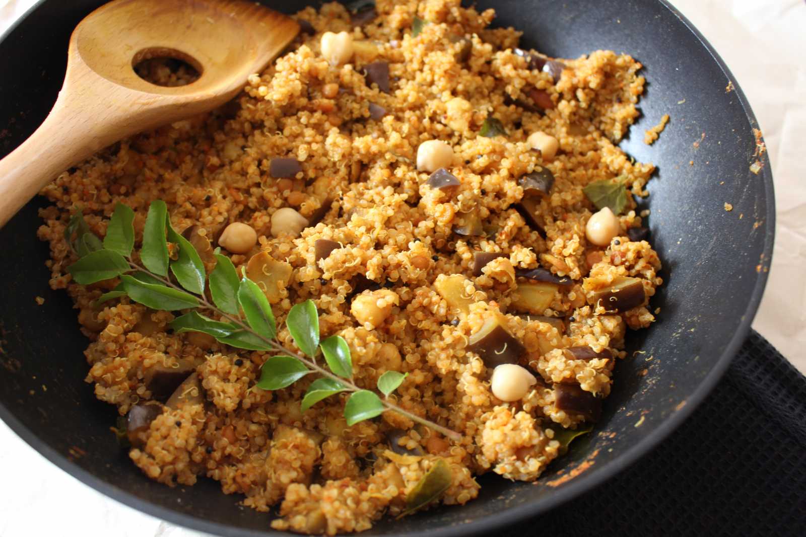 Quinoa Vangi Bath Recipe