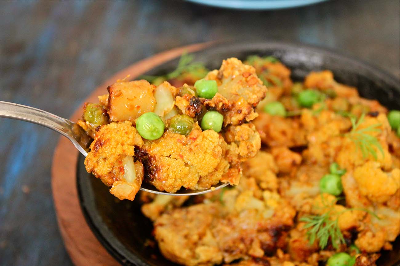 Mughlai Aloo Matar Gobi Recipe