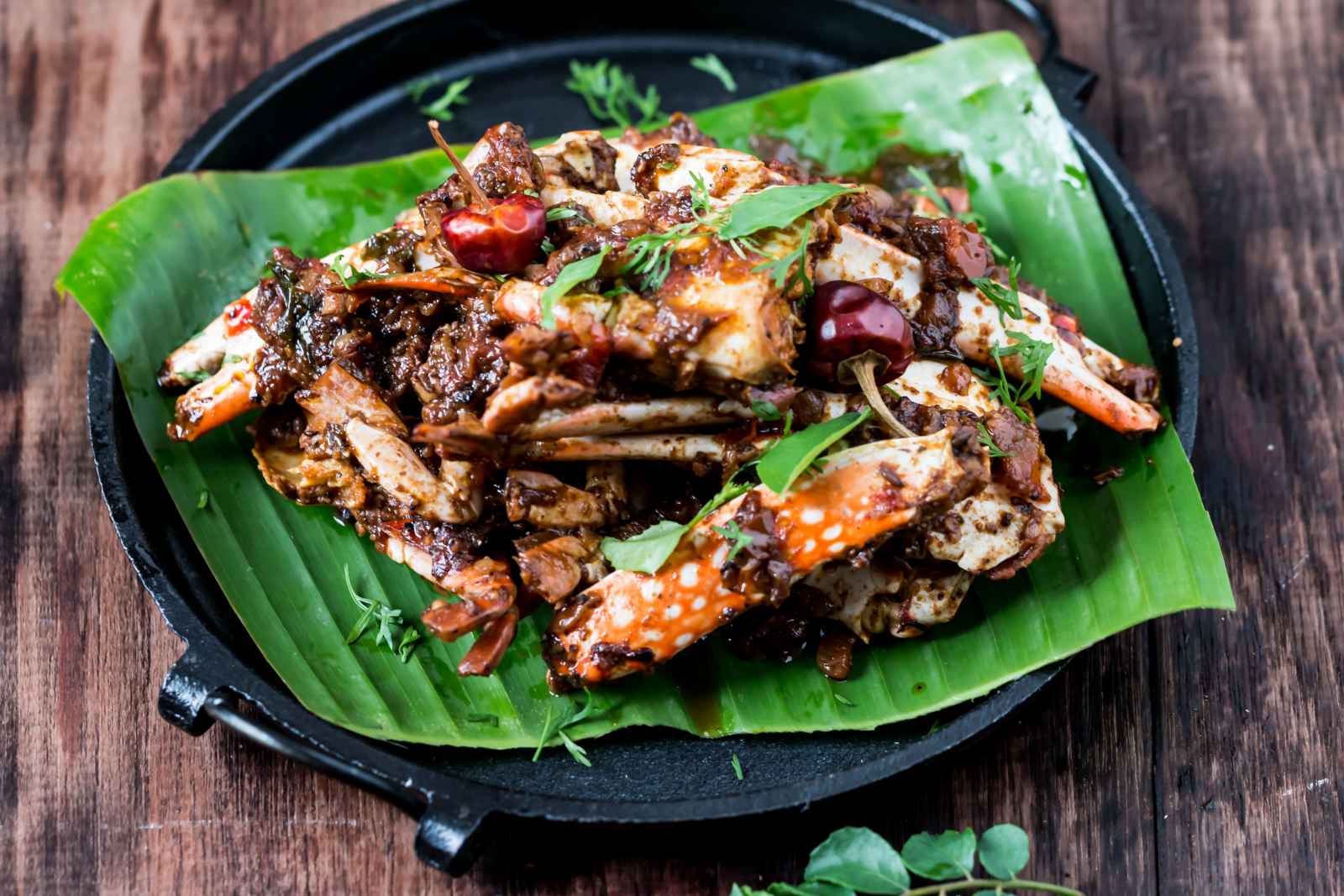 Chettinadu Nandu Varuval Recipe (Crab Fry Dry With Baby Onions) Chettinadu Nandu Varuval Recipe (Crab Fry Dry With Baby Onions)