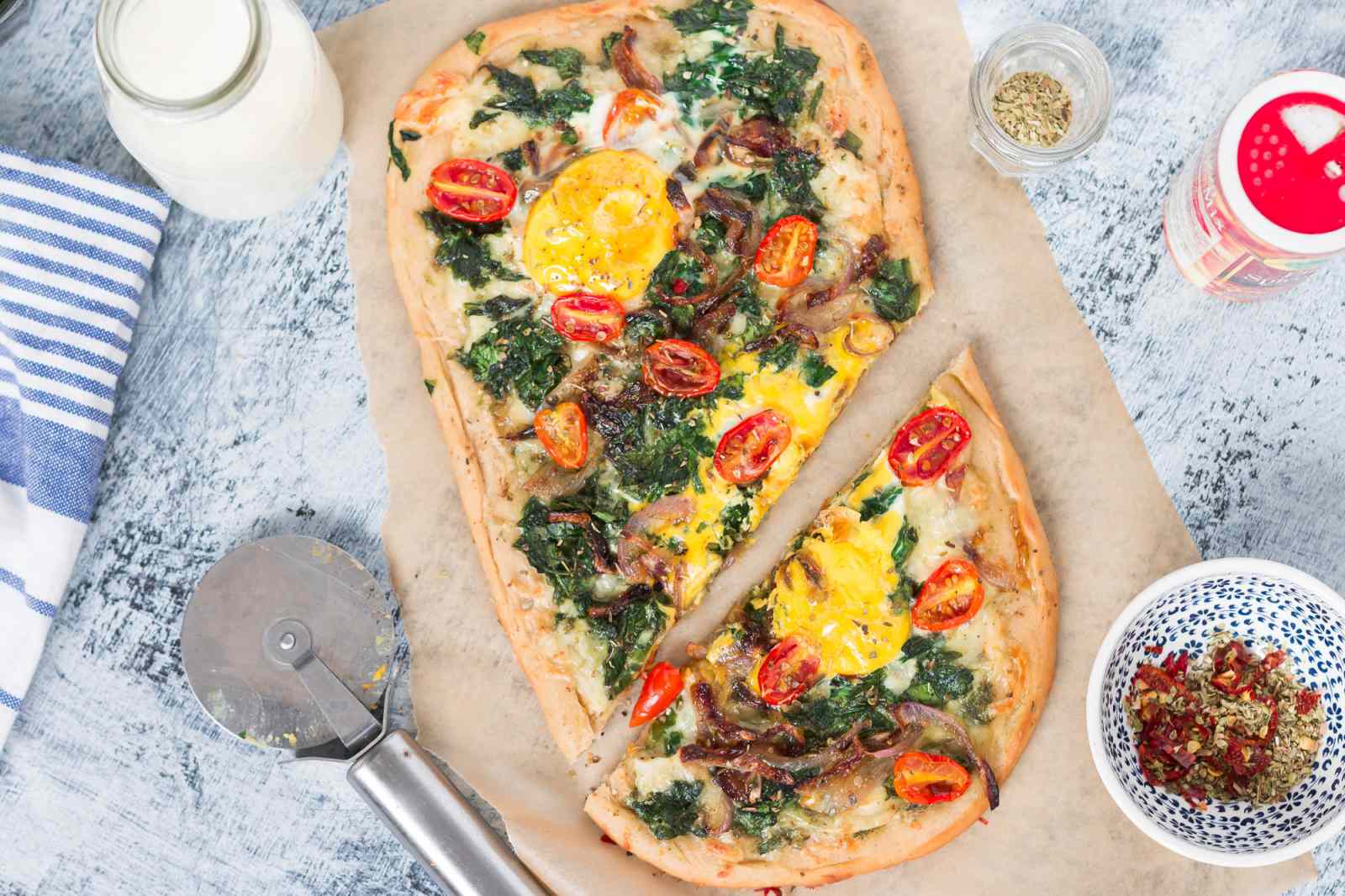 Egg And Spinach Breakfast Pizza Recipe