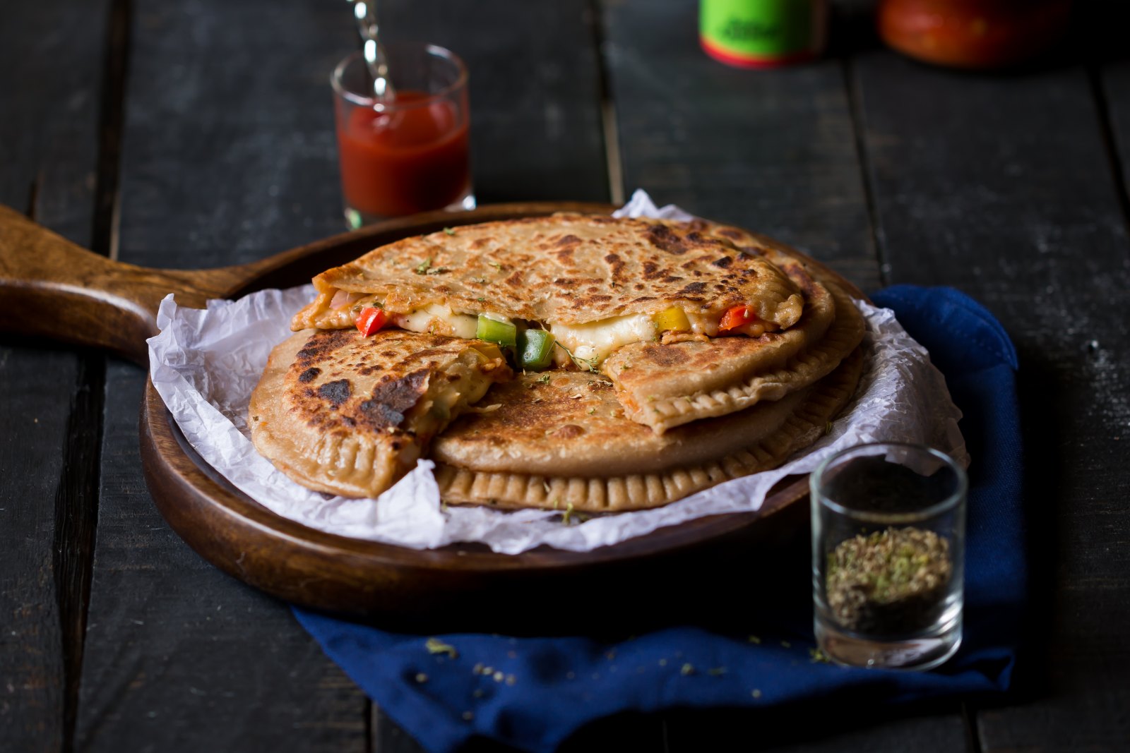 Wheat Paratha Recipe With Pizza Topping