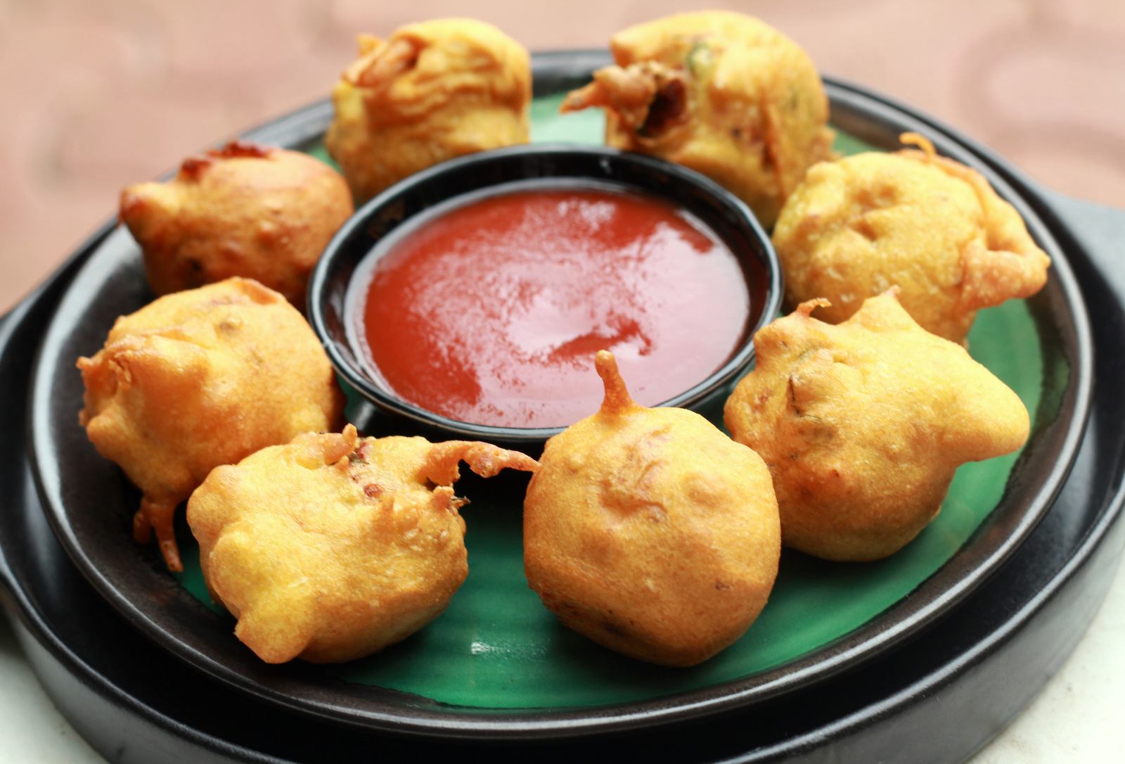 Aloo Bonda Recipe (Deep Fried Snack With Potato Filling)