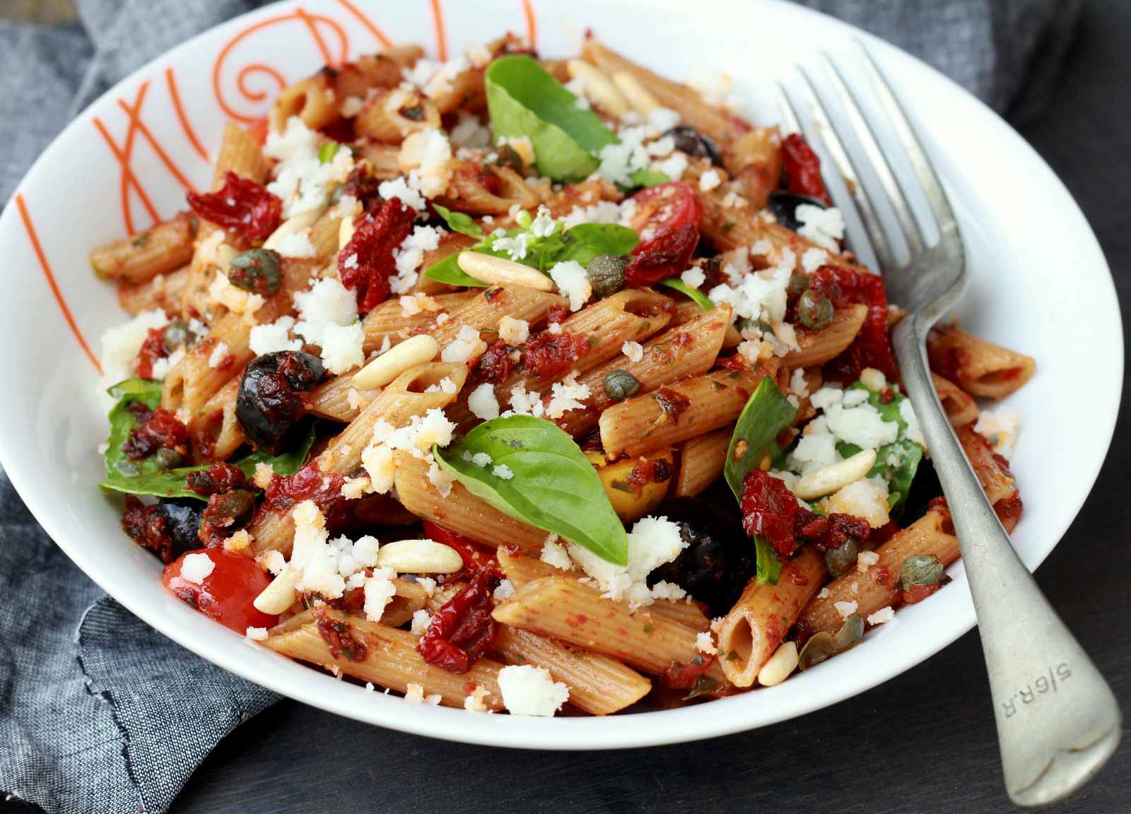 Sun Dried Tomato Penne Pasta Salad With Goat Cheese