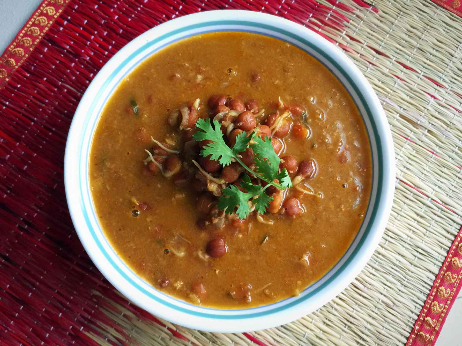 Kala Chana Amti Recipe - Maharashtrian Black Chickpea Curry