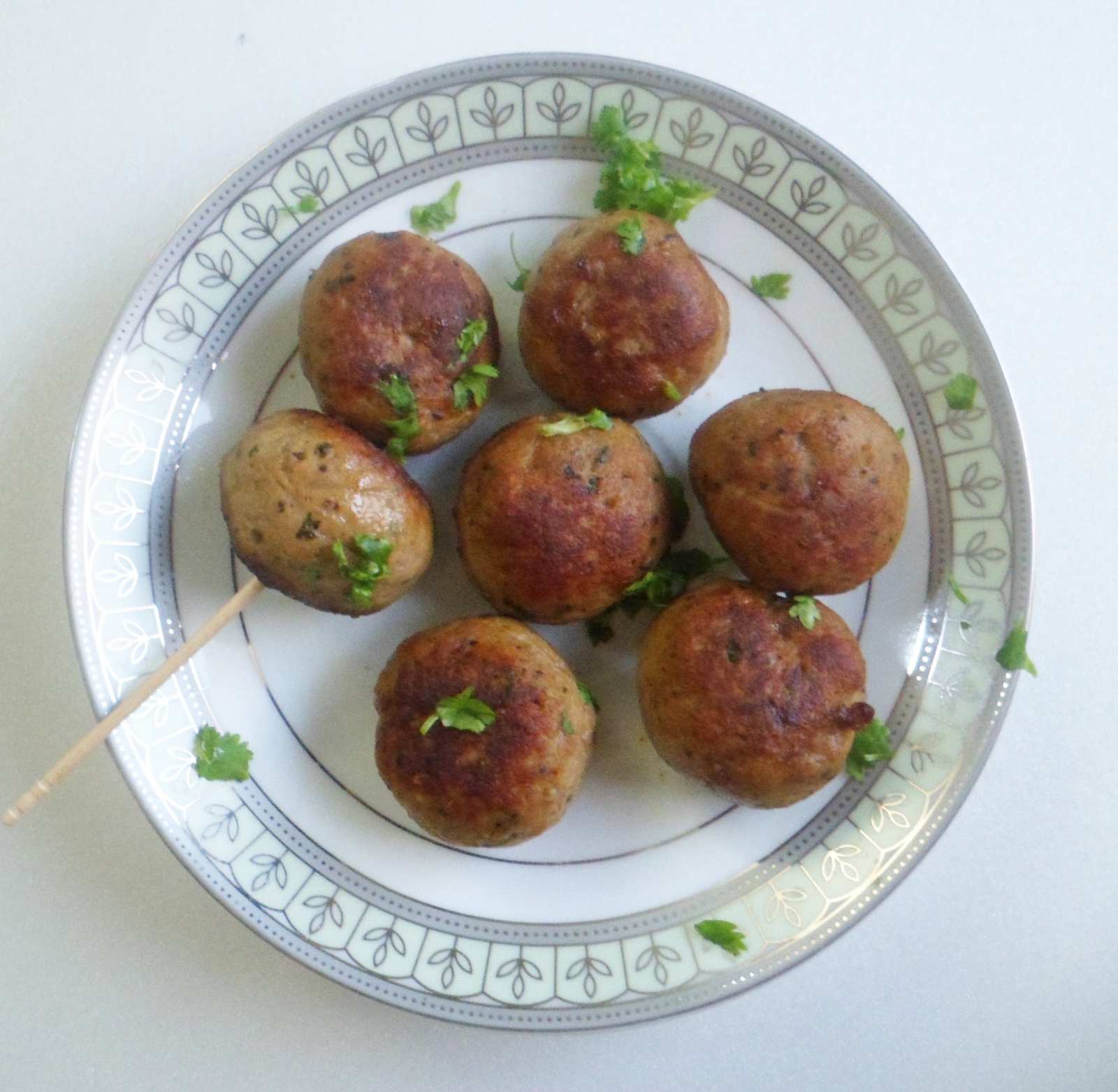 Gola Kebab (Indian Style Meat Balls) Recipe