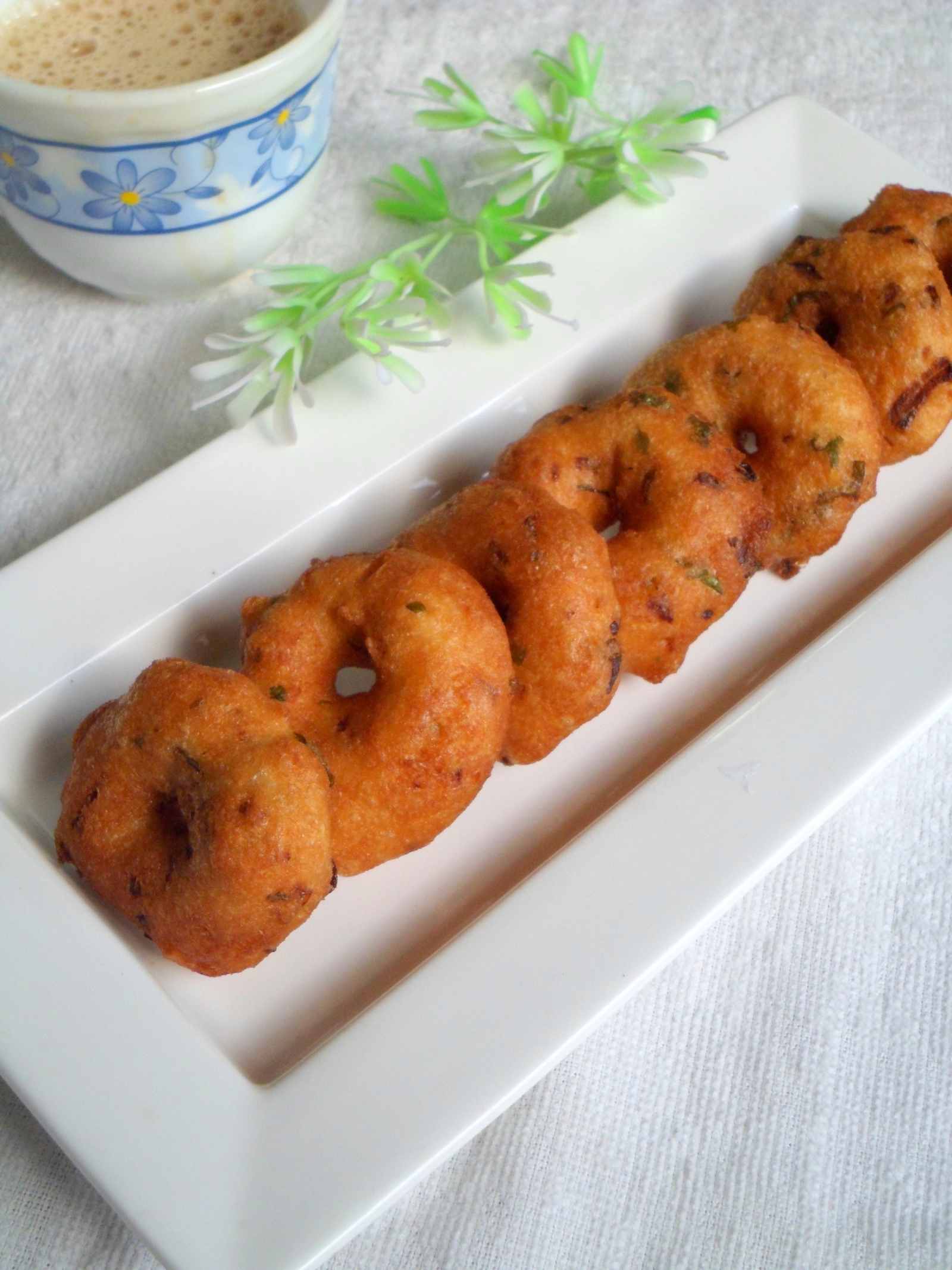 Medu Vada With Onion (Savoury Donuts) Recipe