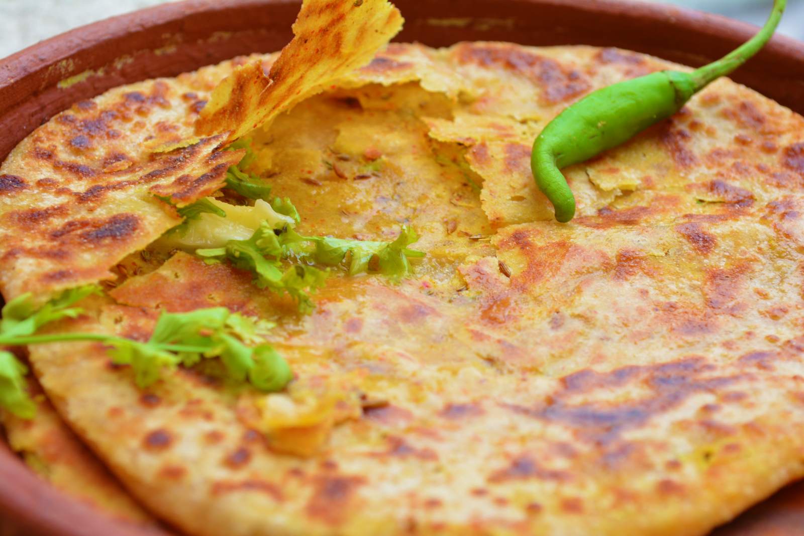 Ajwain Besan Ka Paratha Recipe (Masala Paratha)