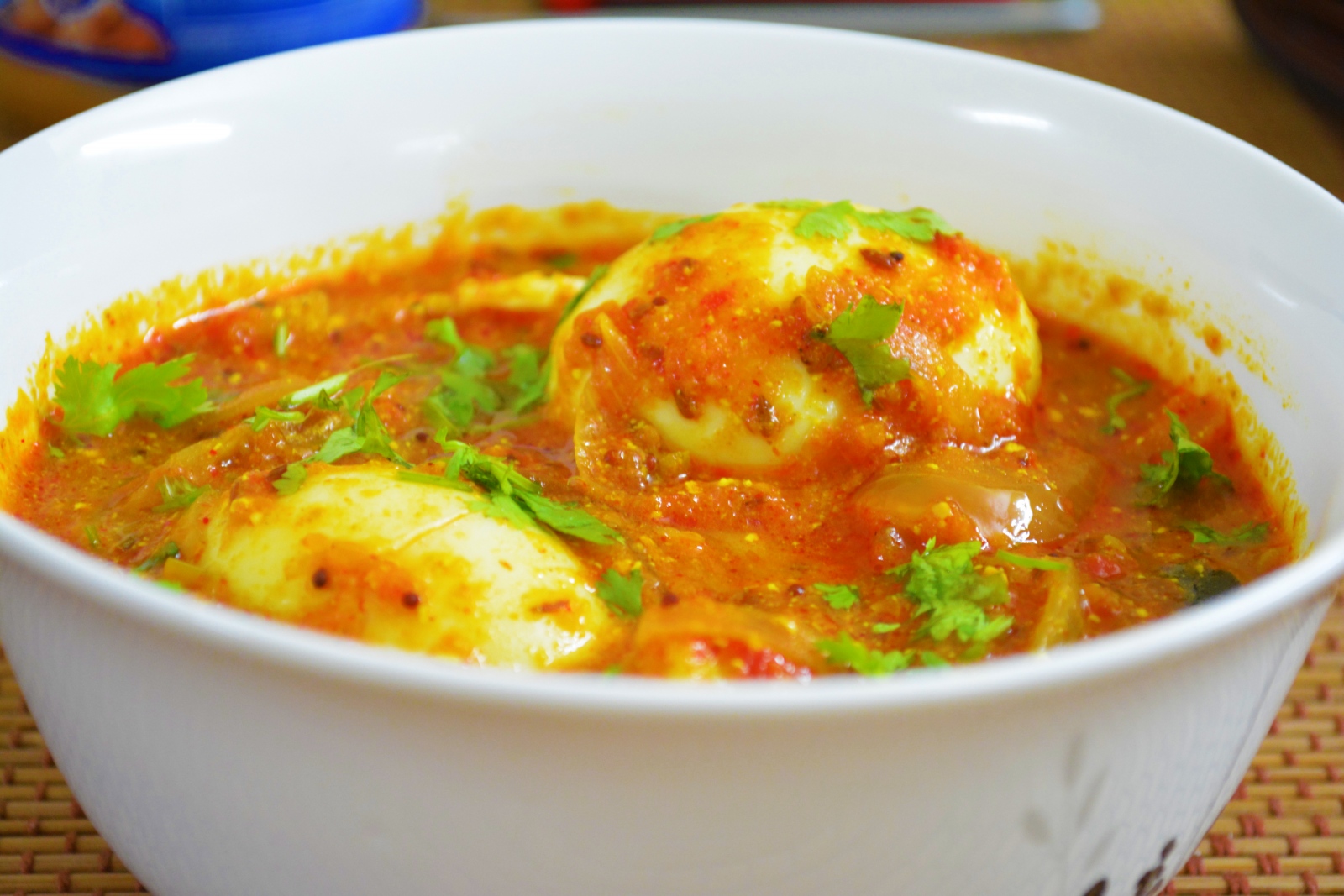 ढाबा स्टाइल अंडे की करी रेसिपी - Dhaba Style Egg Curry ढाबा स्टाइल अंडे की करी रेसिपी - Dhaba Style Egg Curry