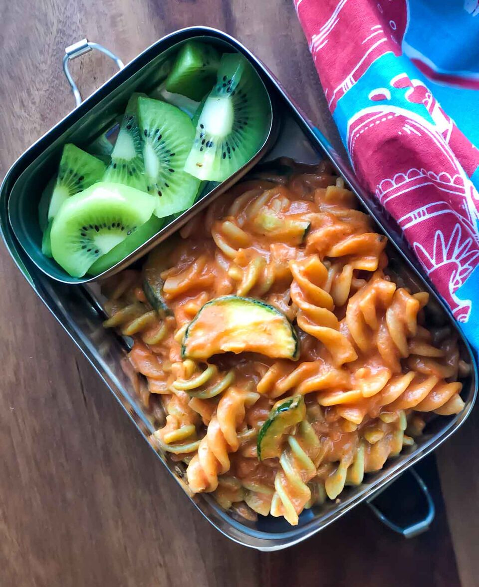 Pasta lunch hot sale box ideas