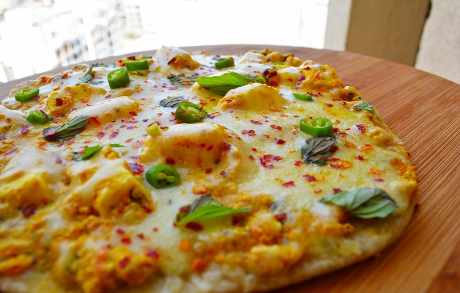 Tandoori Paneer Tikka Skillet Pizza Recipe