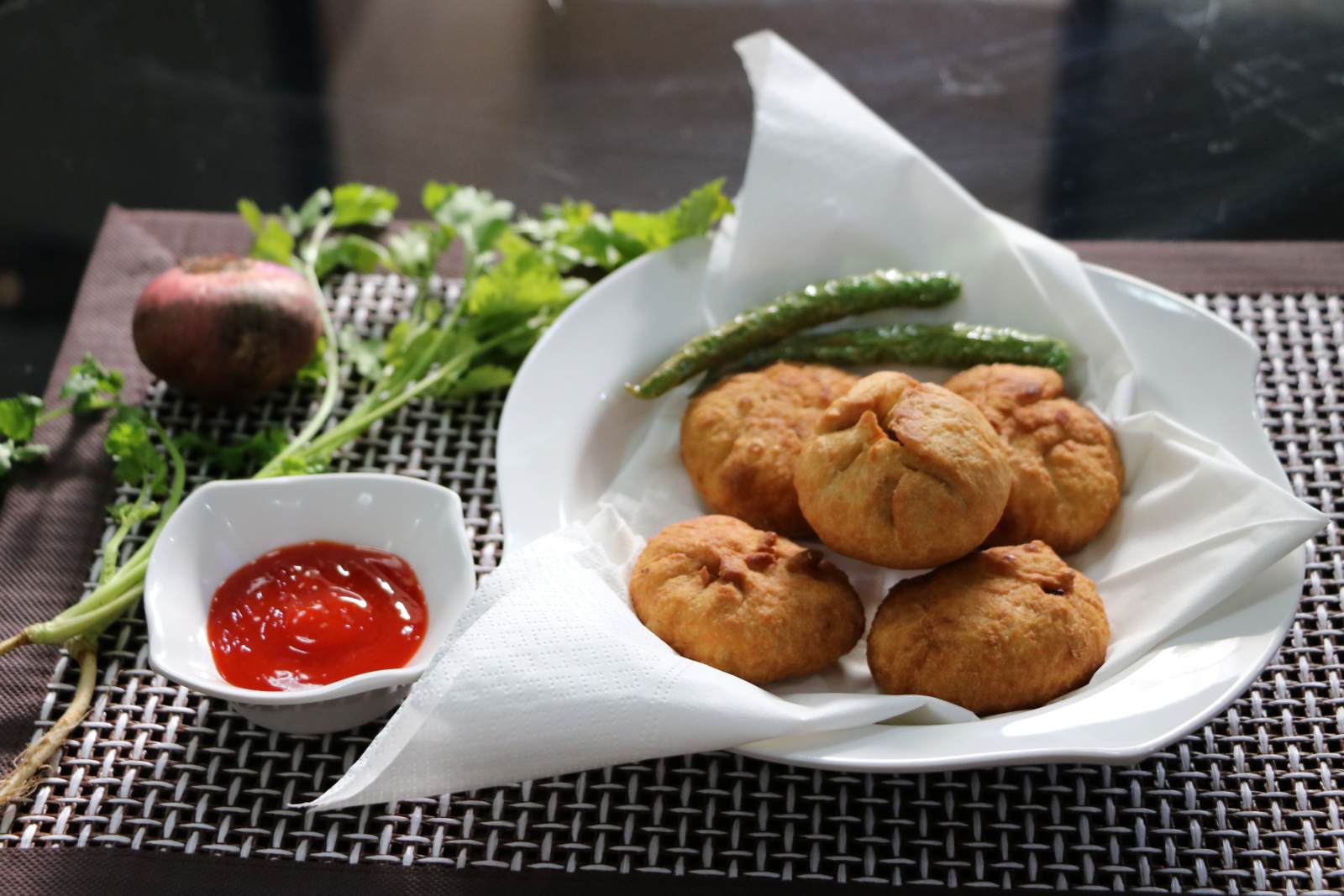 Pyaaz Ki Kachori Recipe