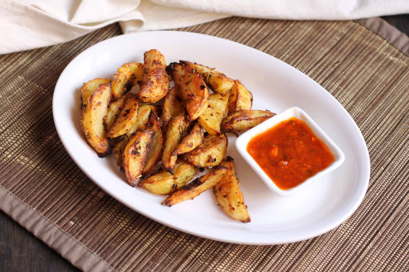 Garlic & Ginger Spiced Potato Wedges Recipe (Baked)