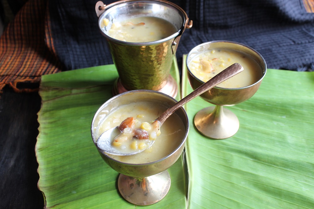 मंगानेम रेसिपी - Goan Style Chana Dal Payasam Recipe 
