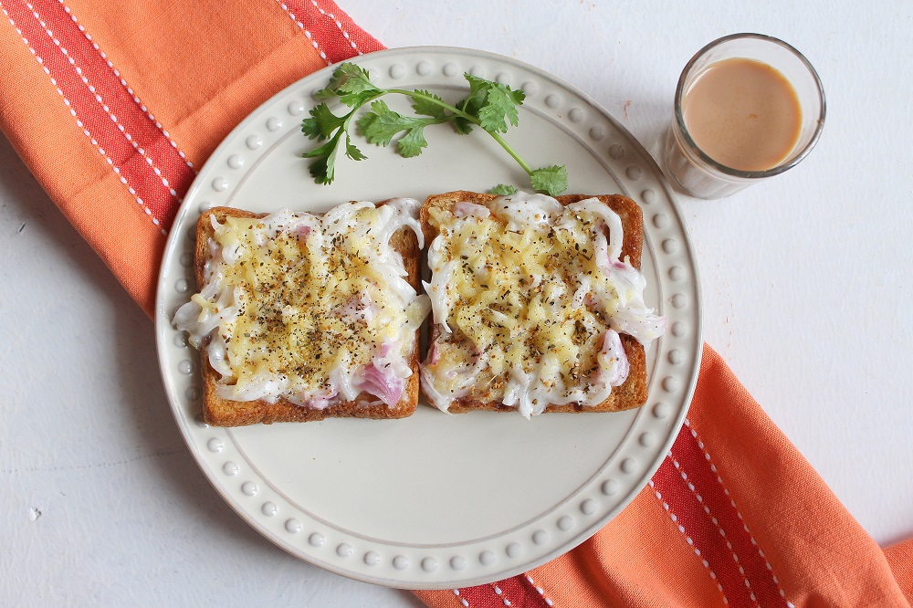 Onion And Parmesan Toast Recipe