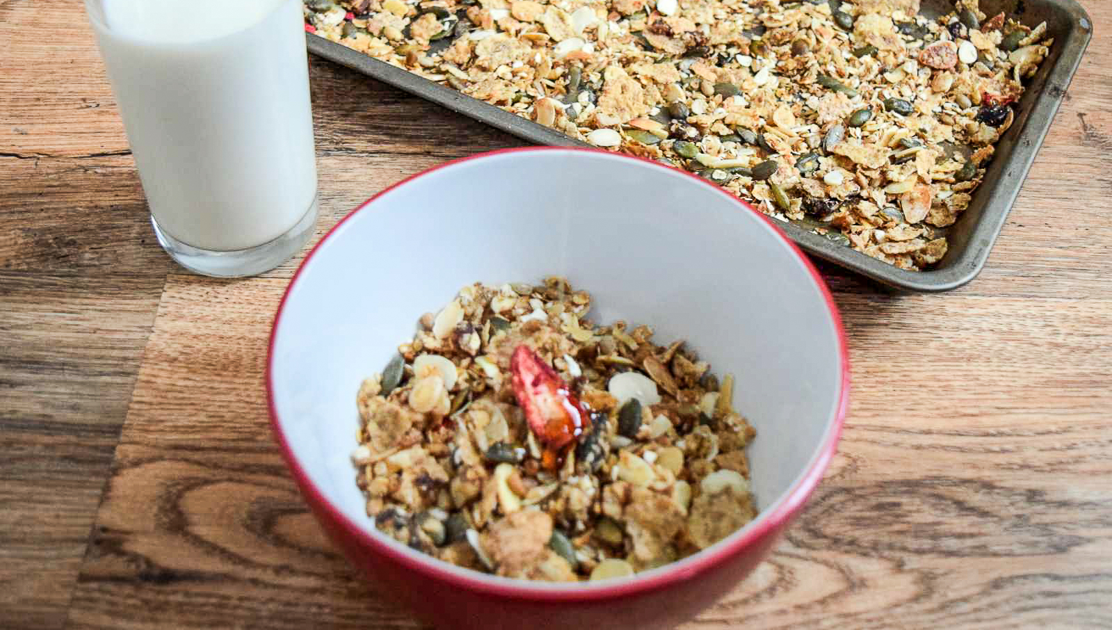 Homemade Granola Mix Recipe with Oats & Wheat Flakes